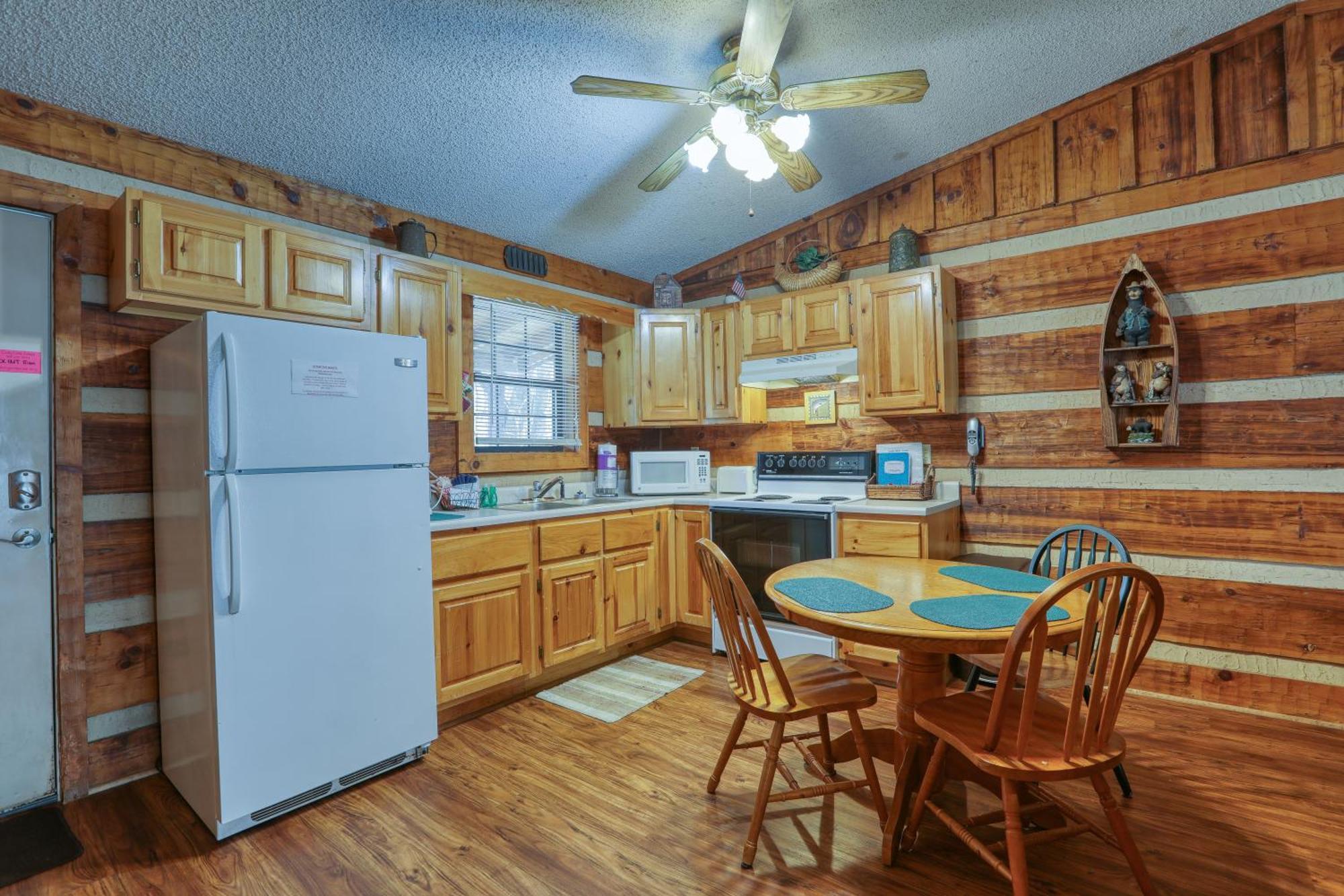 Creekside Memories Cabin Cosby Exterior photo